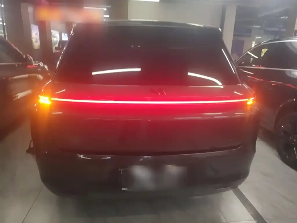 Li Auto L8 2022 из CN, фото 6