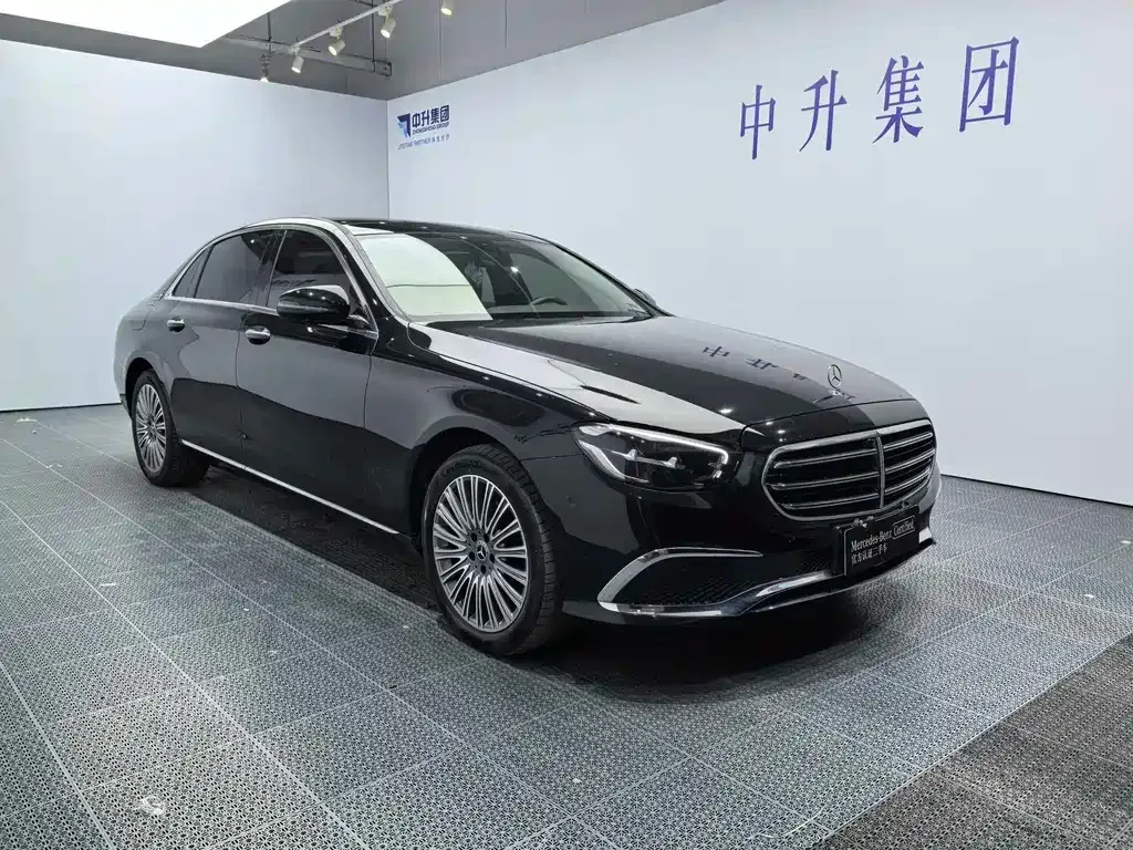 Mercedes-Benz E-Class 2023 из CN, фото 2