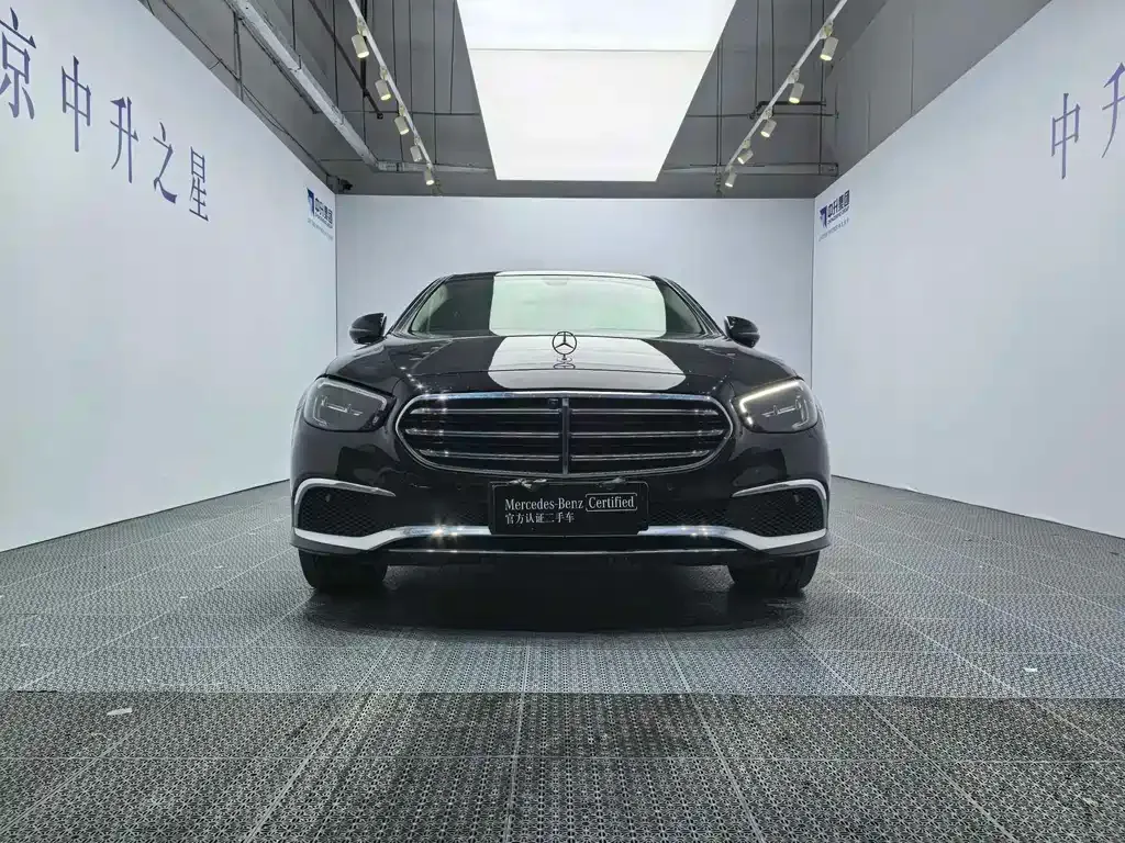 Mercedes-Benz E-Class 2023 из CN, фото 3