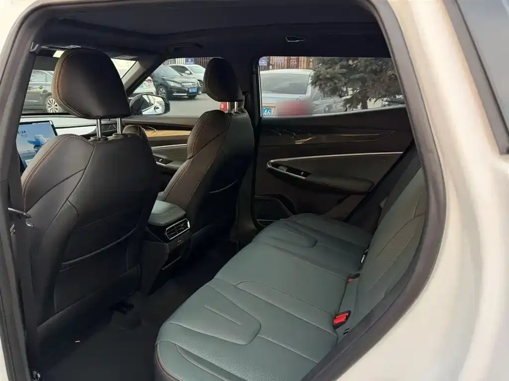 Geely Boyue 2025 из CN, фото 10