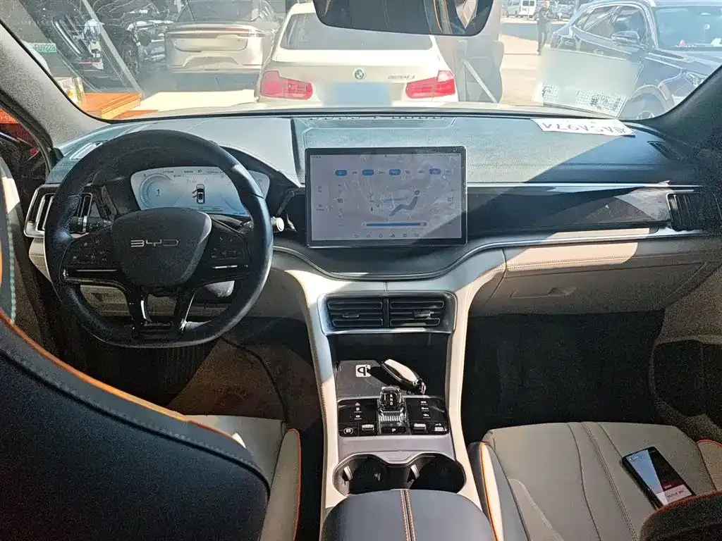 BYD PLUS New Energy — фото 10