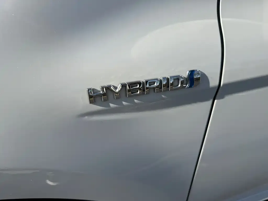 Toyota Camry 2023 из CN, фото 8