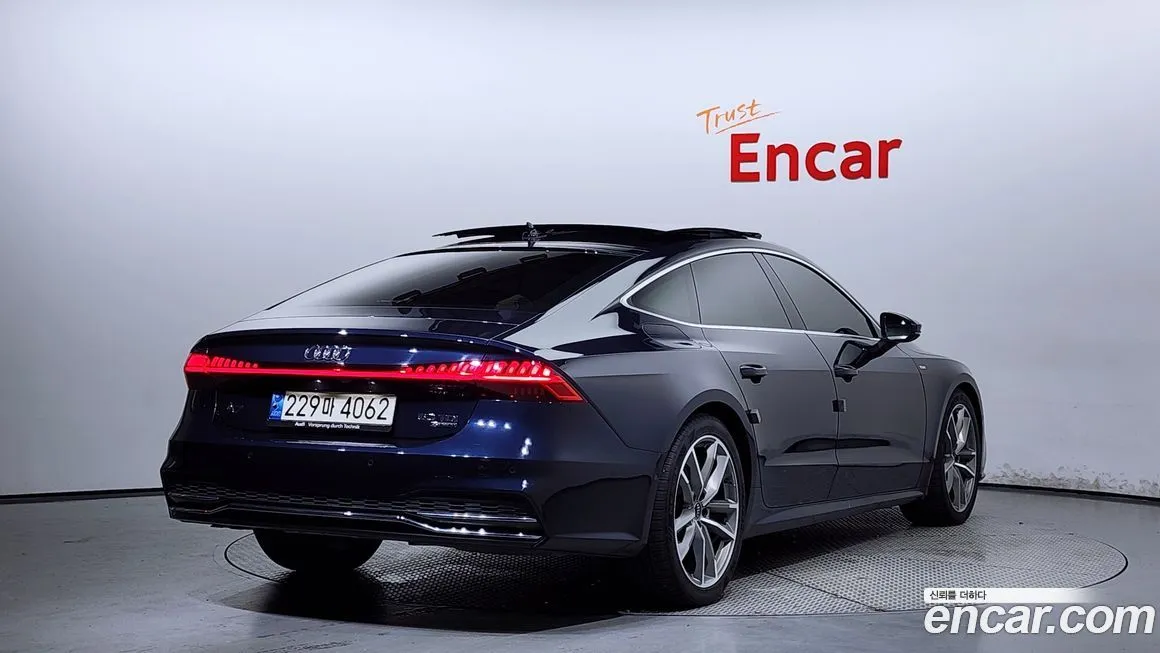 Audi A7 2021 из KR, фото 2