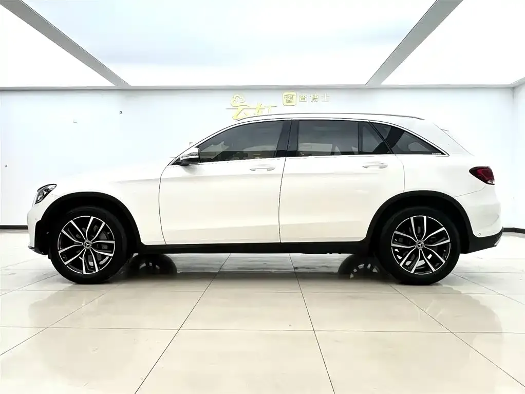 Mercedes-Benz GLC 2021 из CN, фото 10