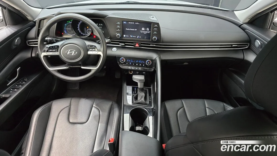 Hyundai AVANTE — фото 7