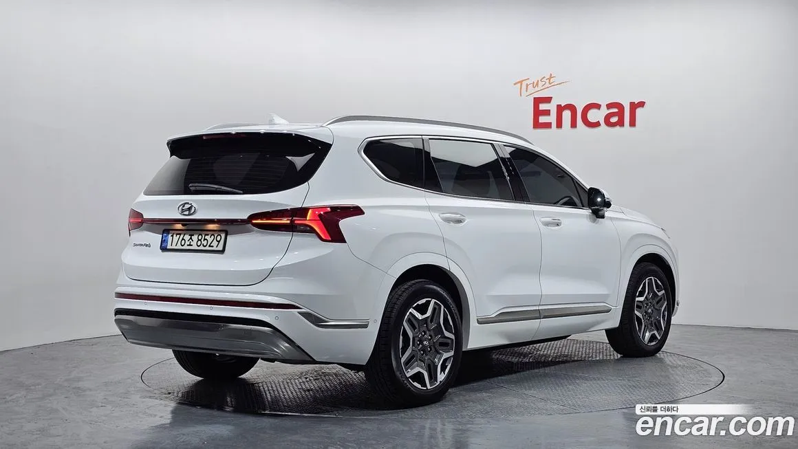 Hyundai Santafe — фото 2