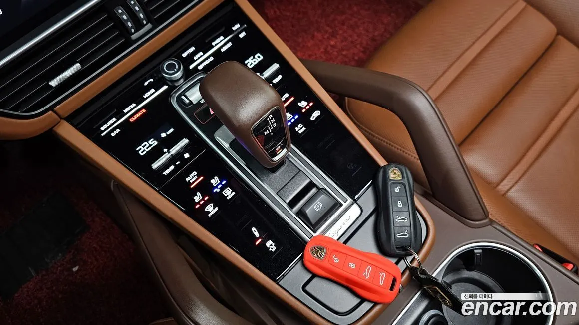Porsche Cayenne 2023 из KR, фото 9