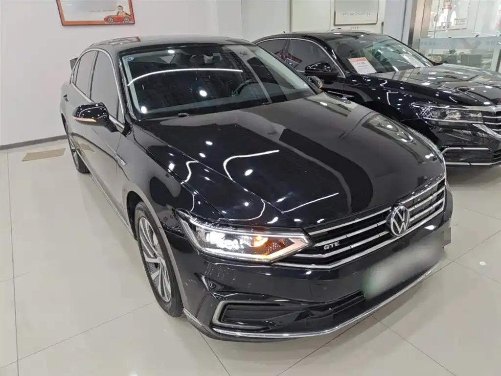 Volkswagen Magotan GTE PHEV 2023 из CN, фото 4