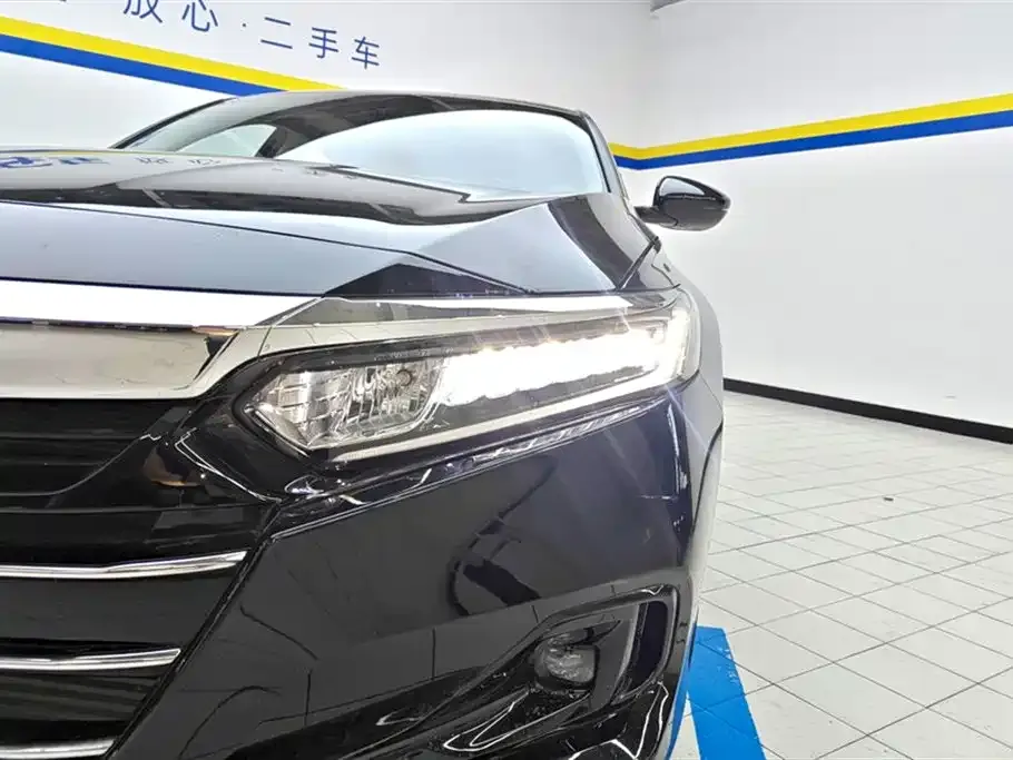 Honda Accord — фото 5