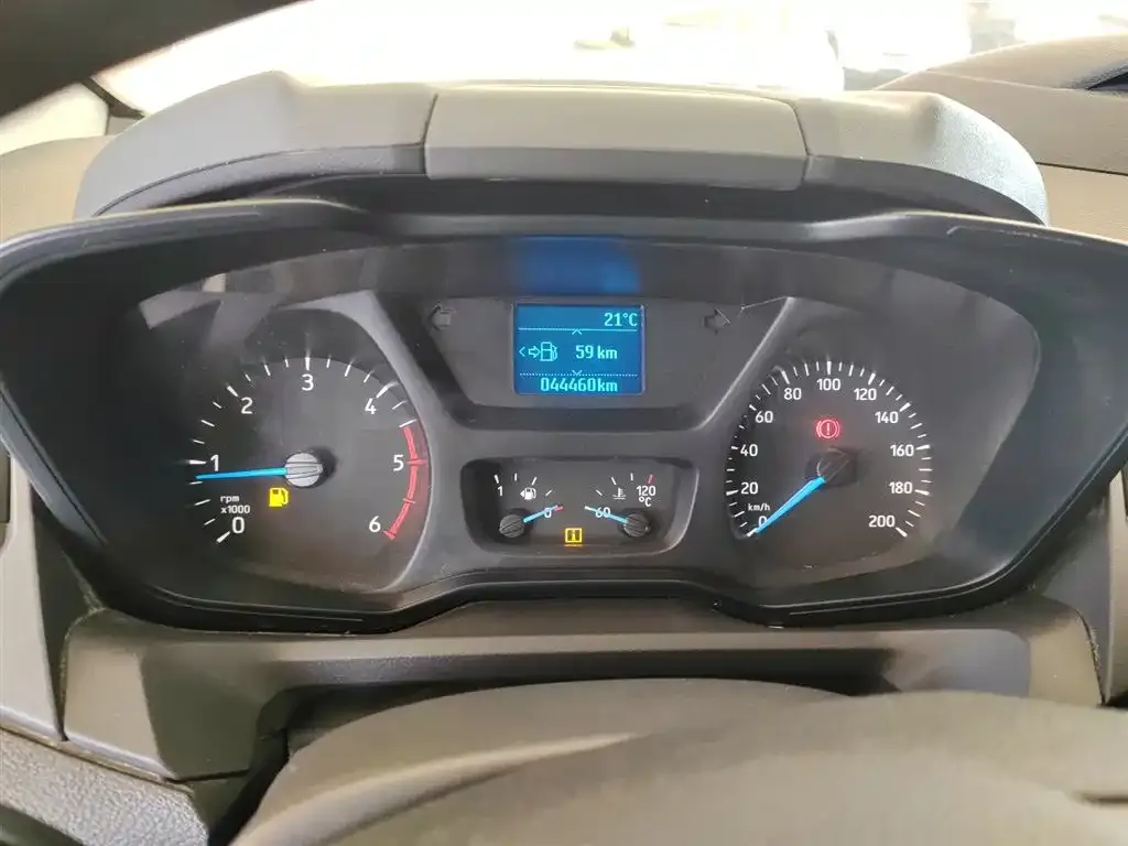 Ford Transit 2023 из CN, фото 4