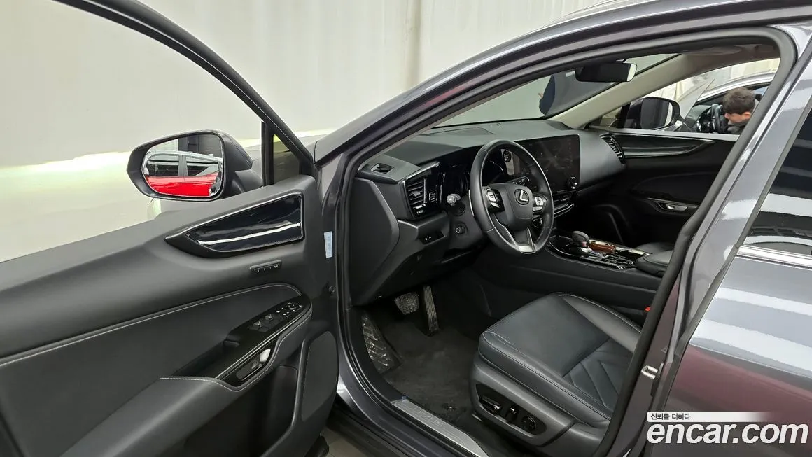 Lexus NX 2025 из KR, фото 10