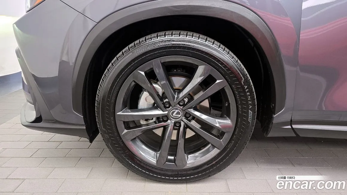 Lexus NX 2025 из KR, фото 5