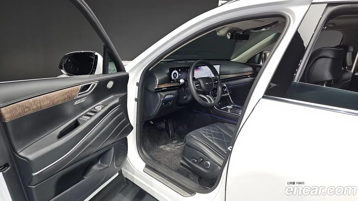 Genesis GV80 — фото 10