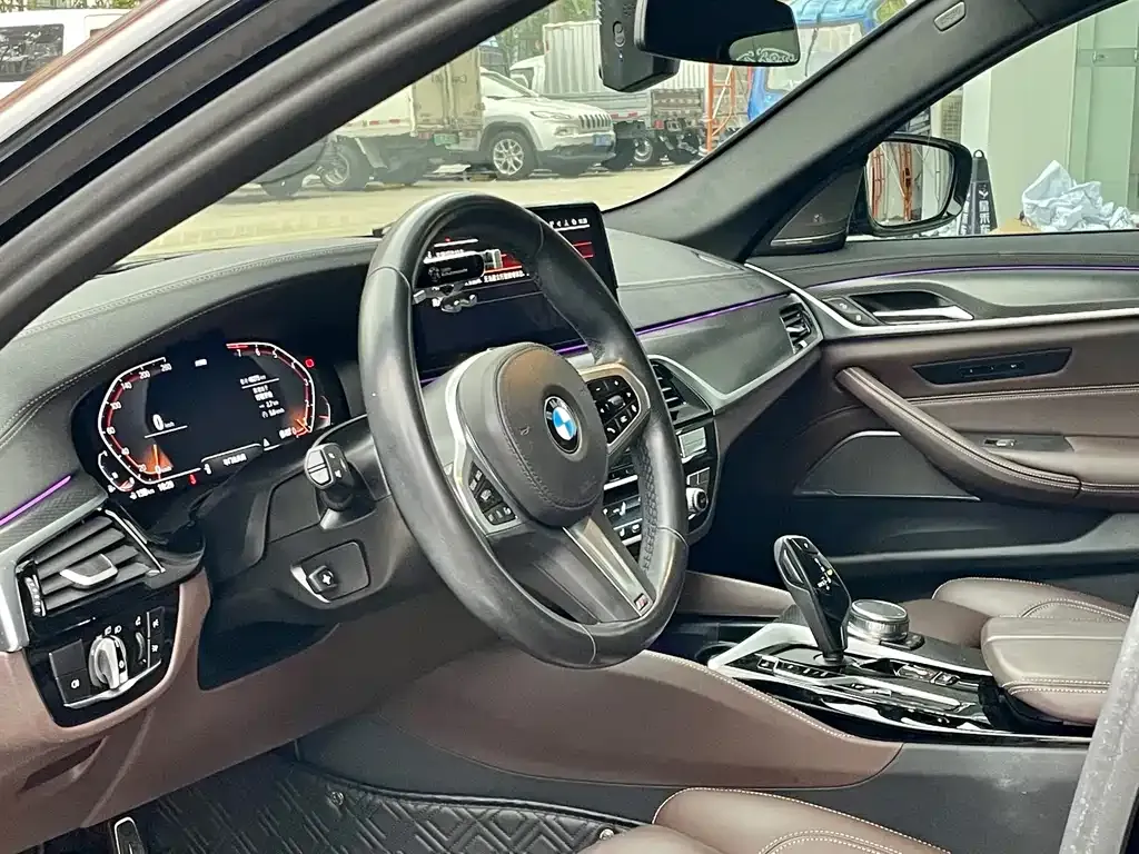 BMW 5 Series (Import) — фото 7