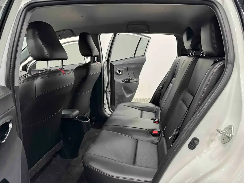 Toyota Yaris L 2022 из CN, фото 6