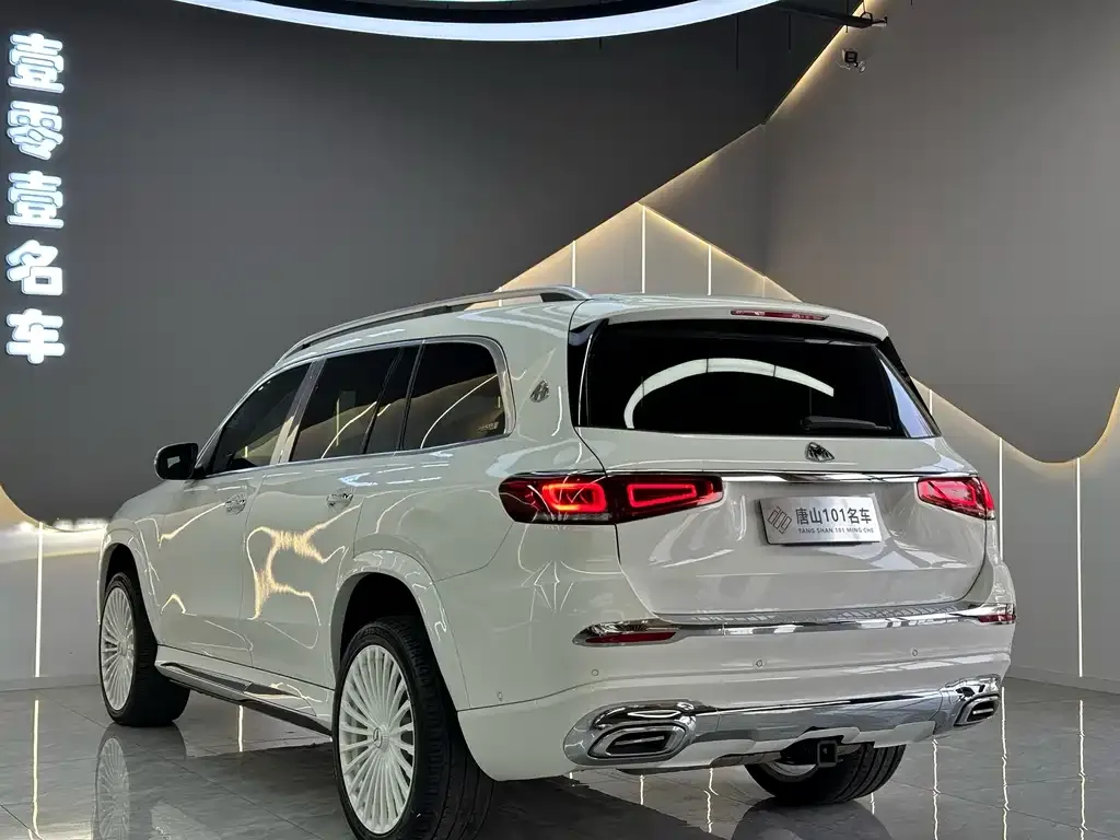 Mercedes-Benz GLS — фото 4
