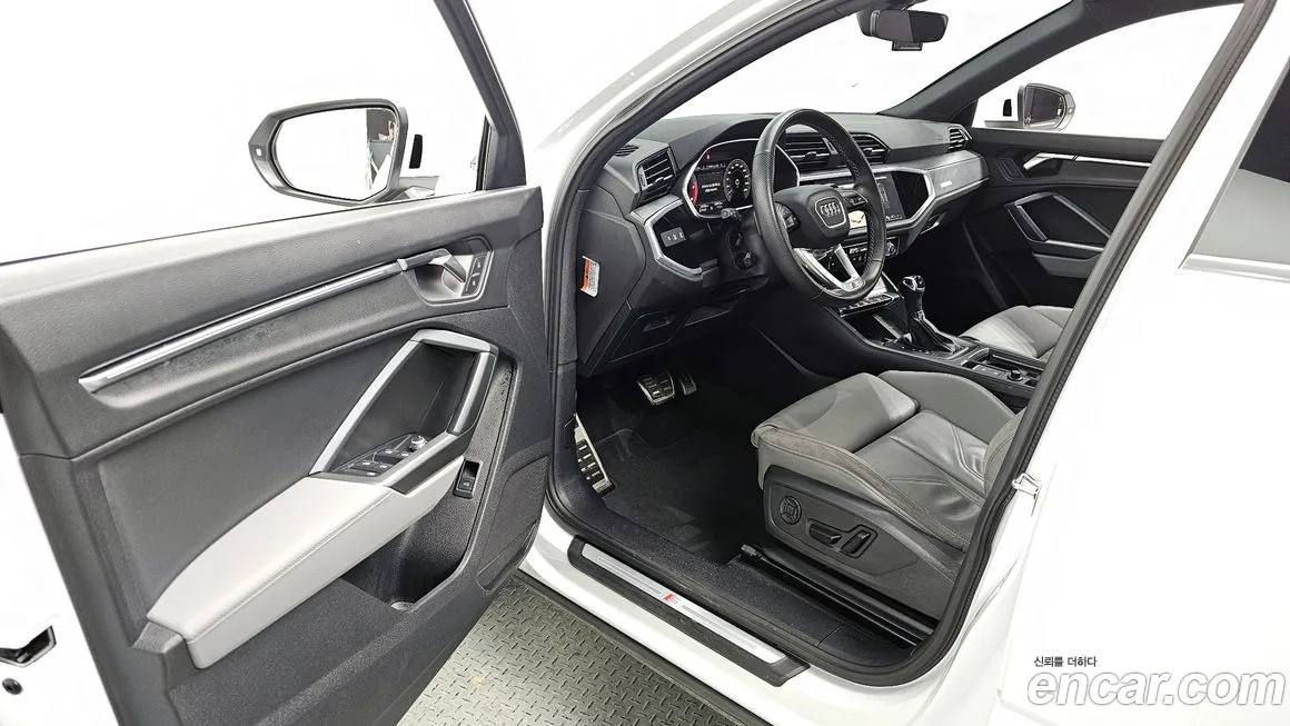 Audi Q3 2023 из KR, фото 10