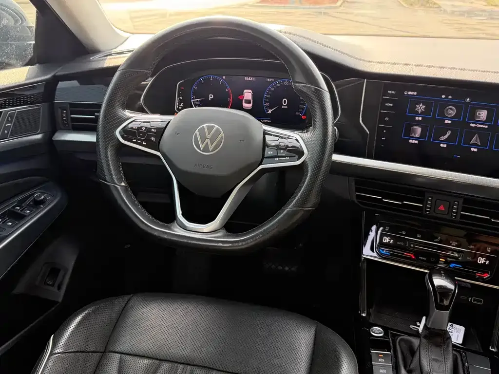 Volkswagen Passat — фото 10
