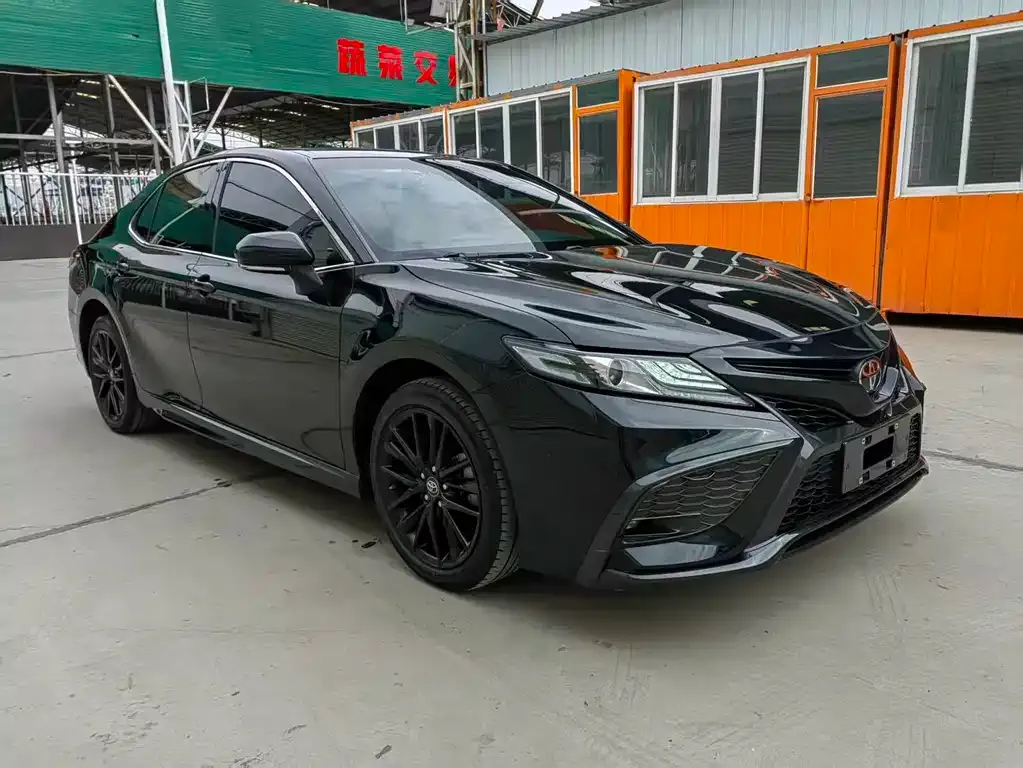 Toyota Camry 2022 из CN, фото 3