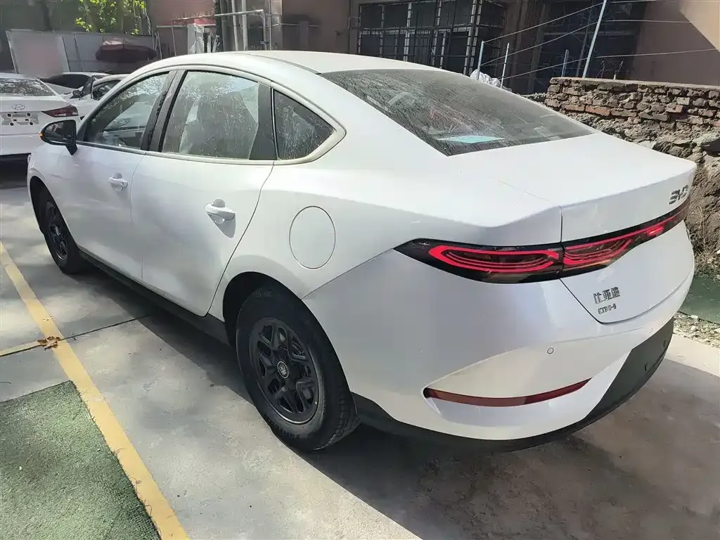BYD Qin PLUS — фото 5