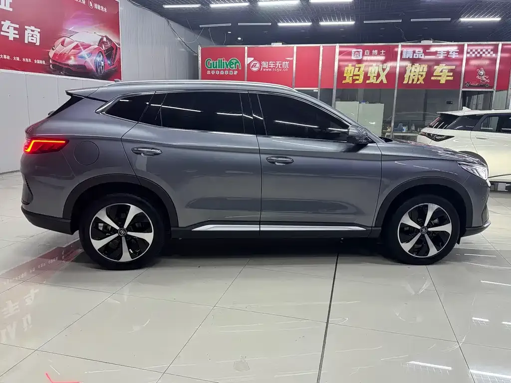 BYD PLUS New Energy — фото 7