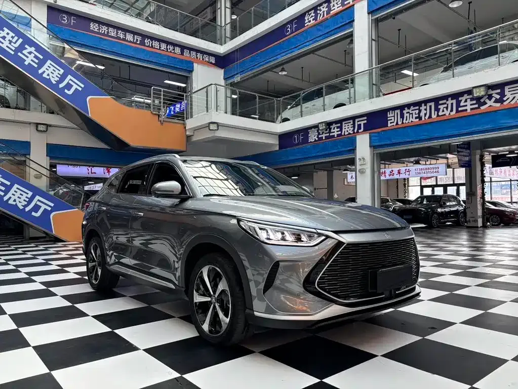 BYD PLUS New Energy — фото 3