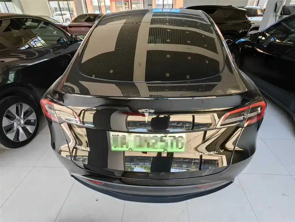 Tesla Model Y 2022 из CN, фото 10
