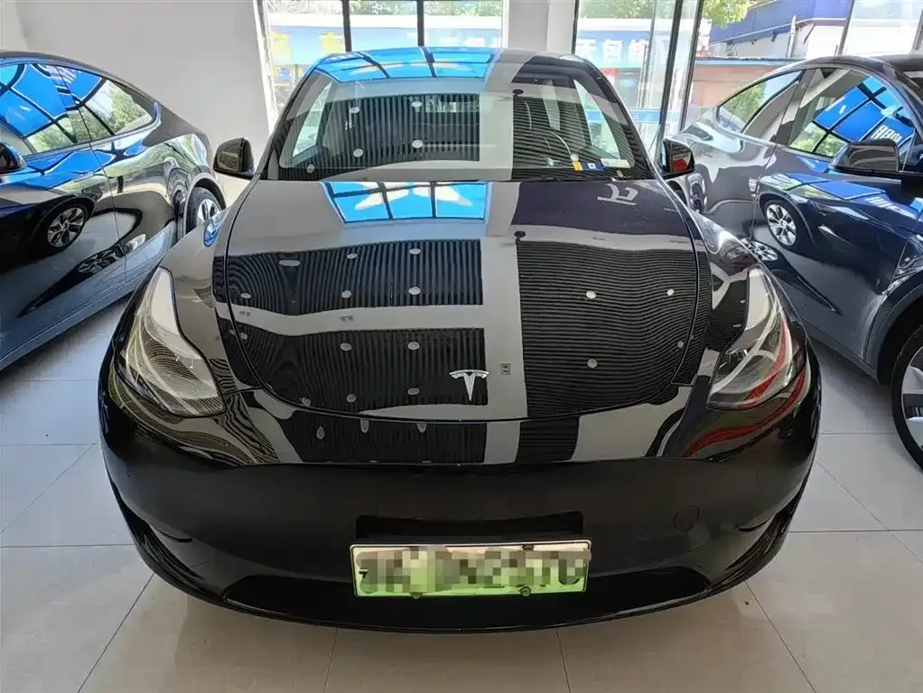 Tesla Model Y 2022 из CN, фото 2