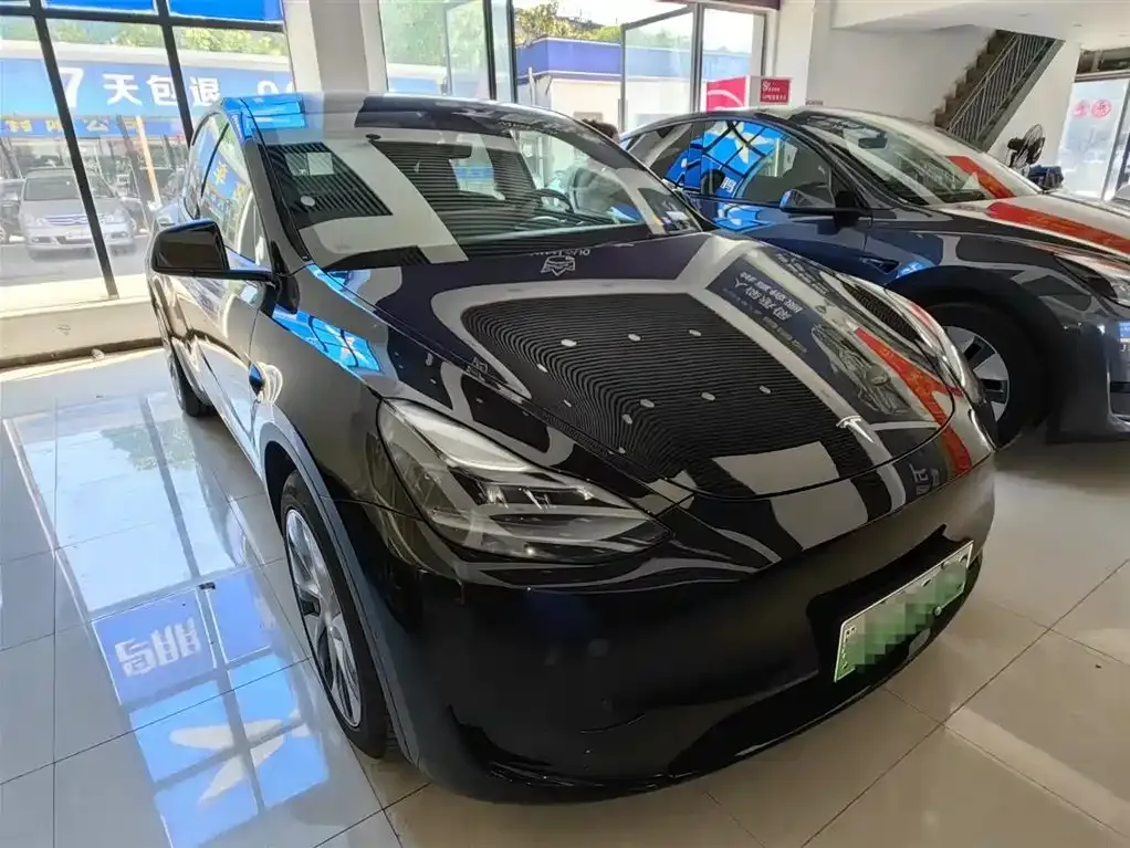 Tesla Model Y 2022 из CN, фото 3