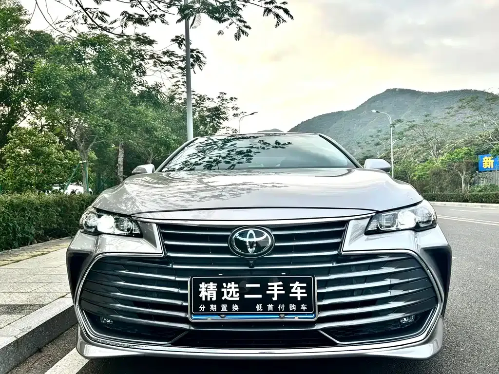 Toyota Avalon 2021 из CN, фото 8