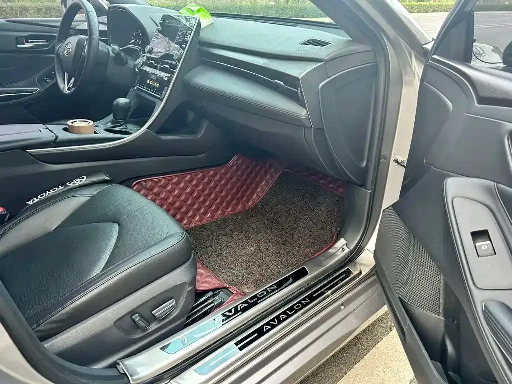 Toyota Avalon 2021 из CN, фото 9