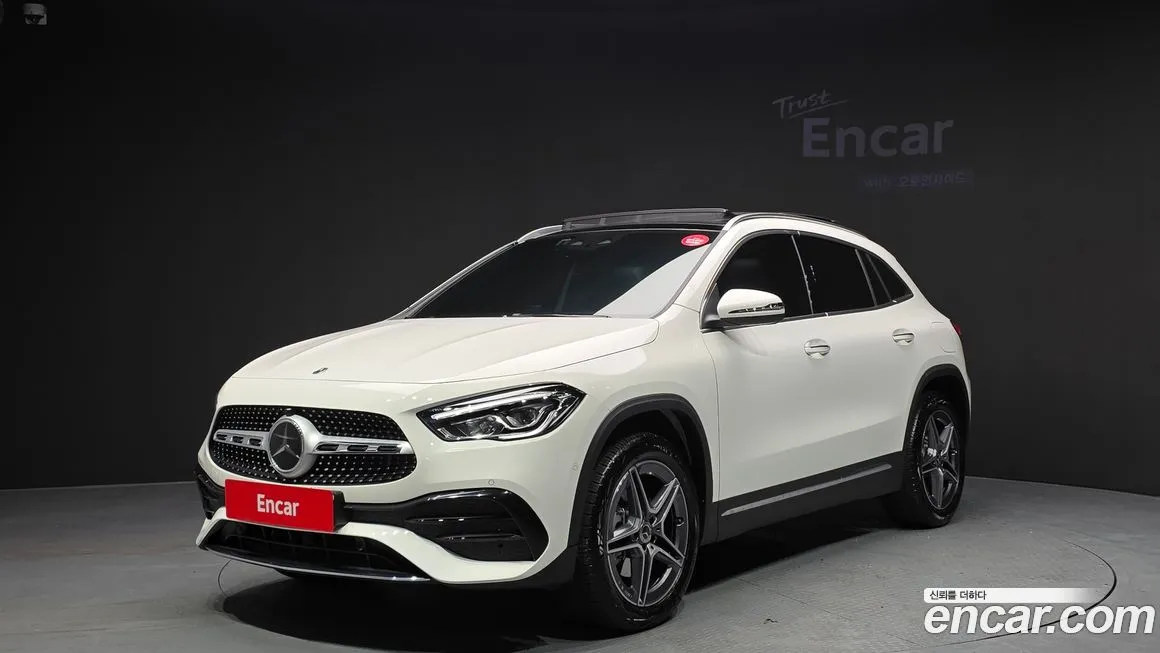 Mercedes-Benz GLA-Class — фото 1