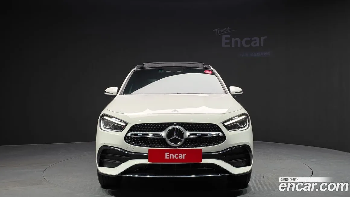 Mercedes-Benz GLA-Class — фото 3