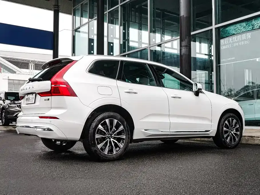 Volvo XC60 2024 из CN, фото 6