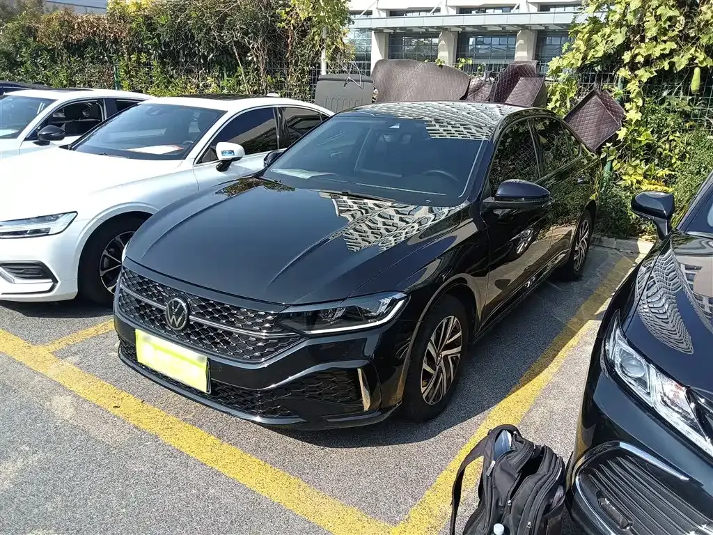 Volkswagen Lavida 2024 из CN, фото 1
