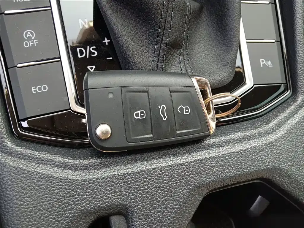 Volkswagen Lavida 2024 из CN, фото 9