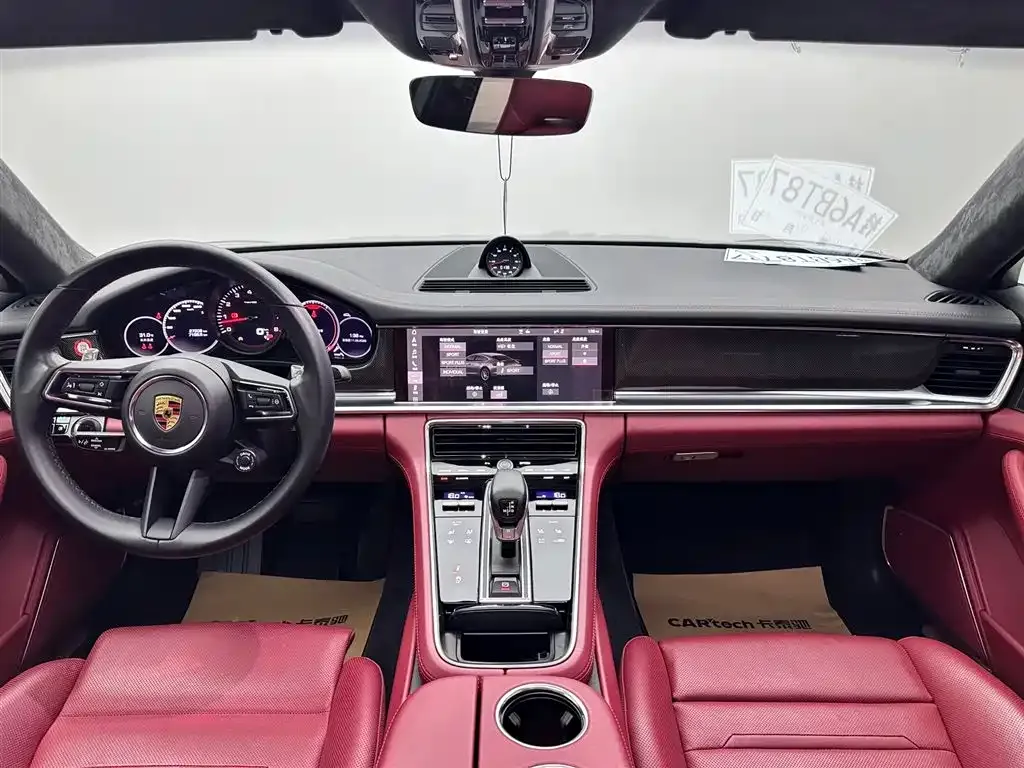 Porsche Panamera — фото 10