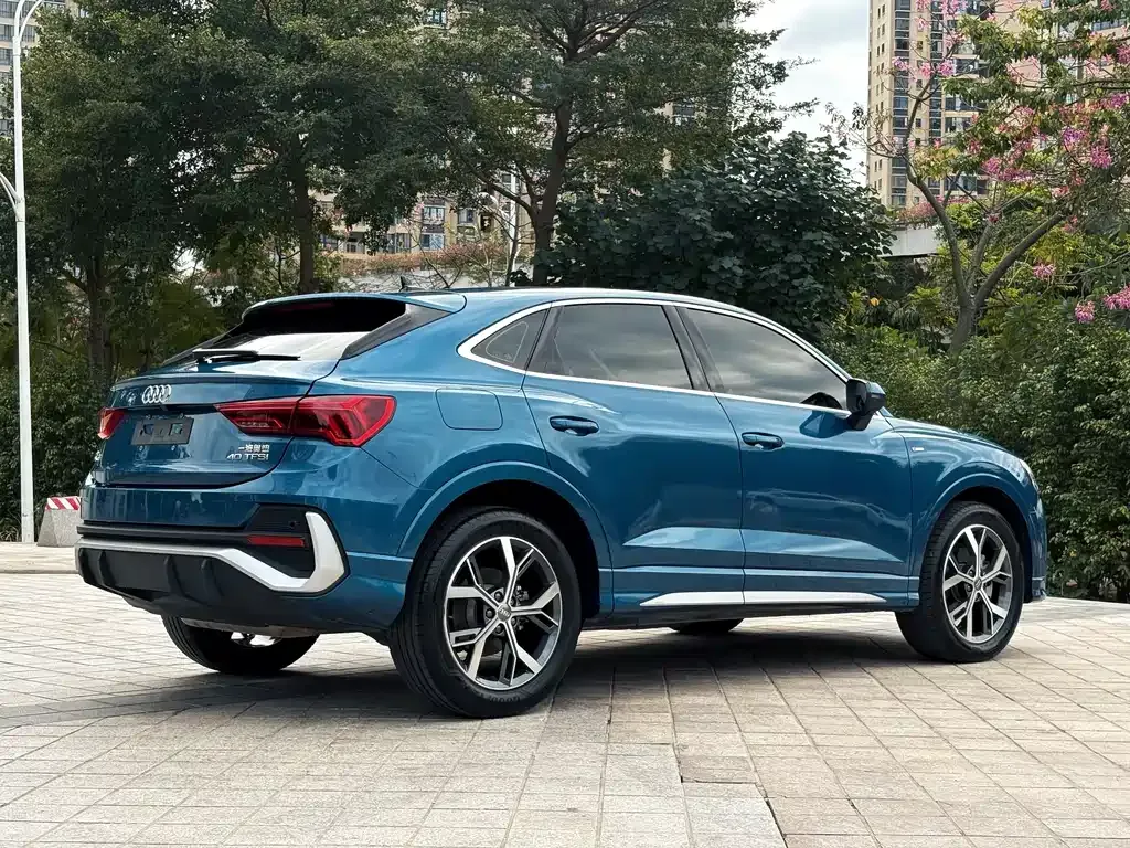 Audi Q3 Sportback 2021 из CN, фото 6