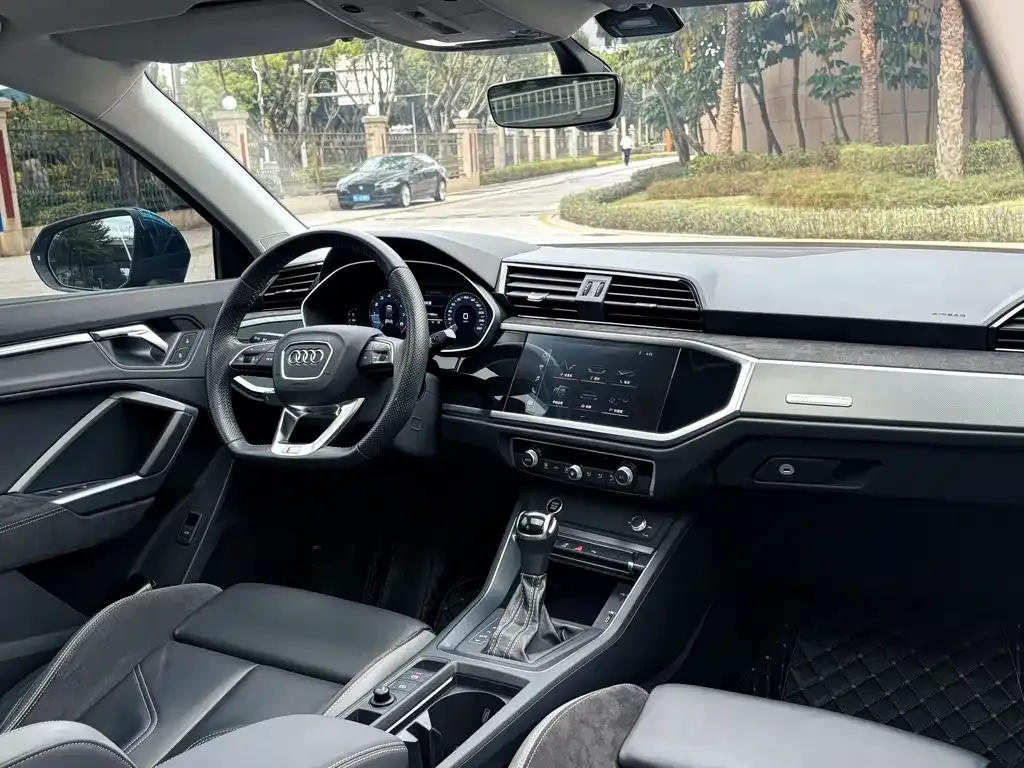 Audi Q3 Sportback 2021 из CN, фото 9