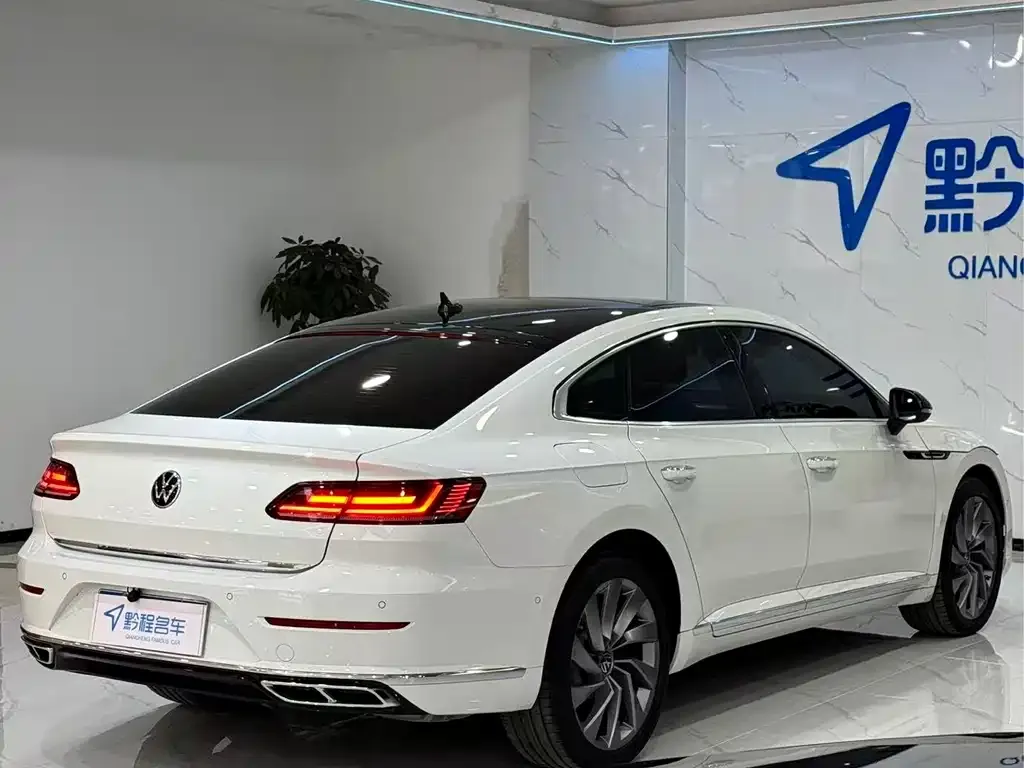 Volkswagen CC — фото 9