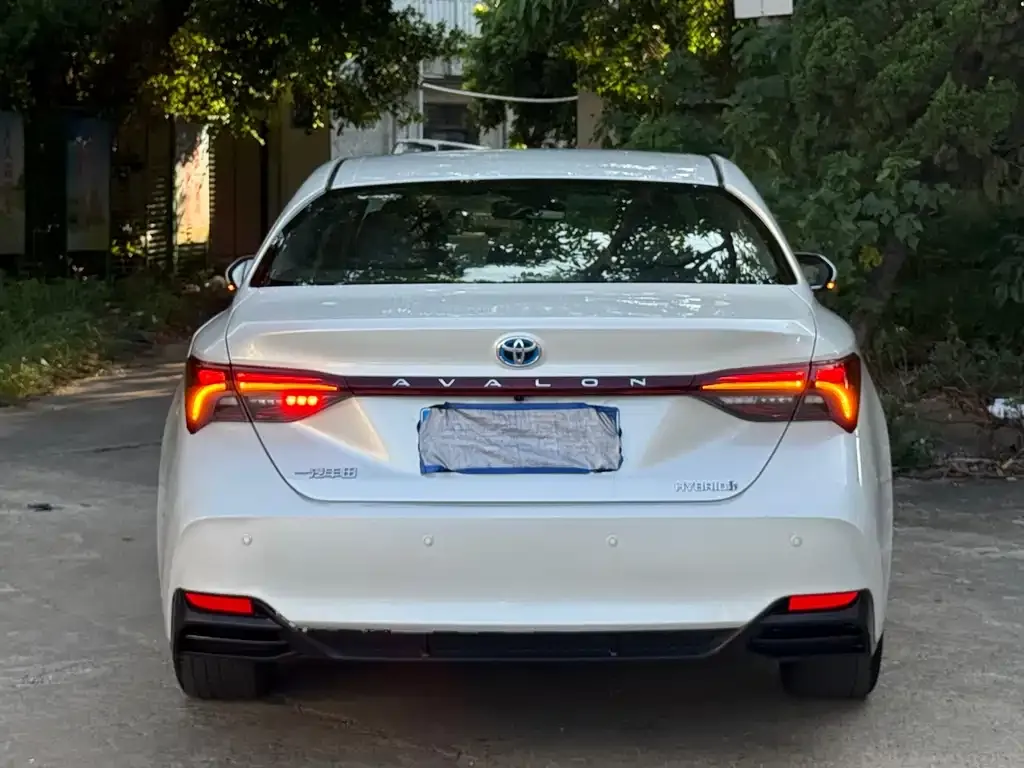 Toyota Avalon 2021 из CN, фото 5