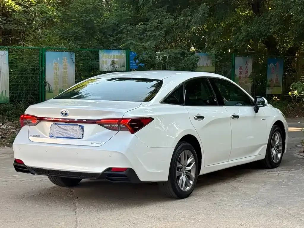 Toyota Avalon 2021 из CN, фото 6