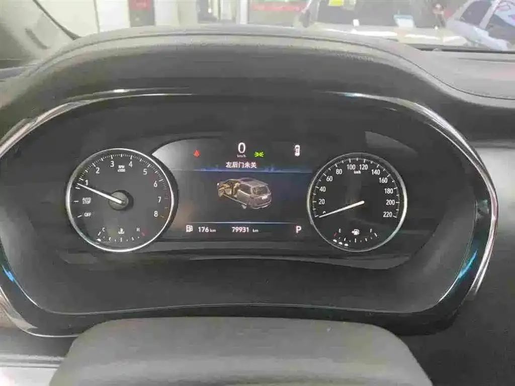 Buick GL8 2021 из CN, фото 4