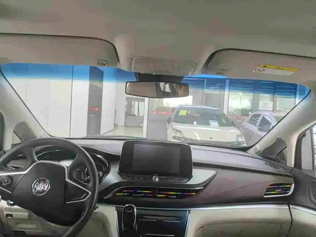 Buick GL8 2021 из CN, фото 5