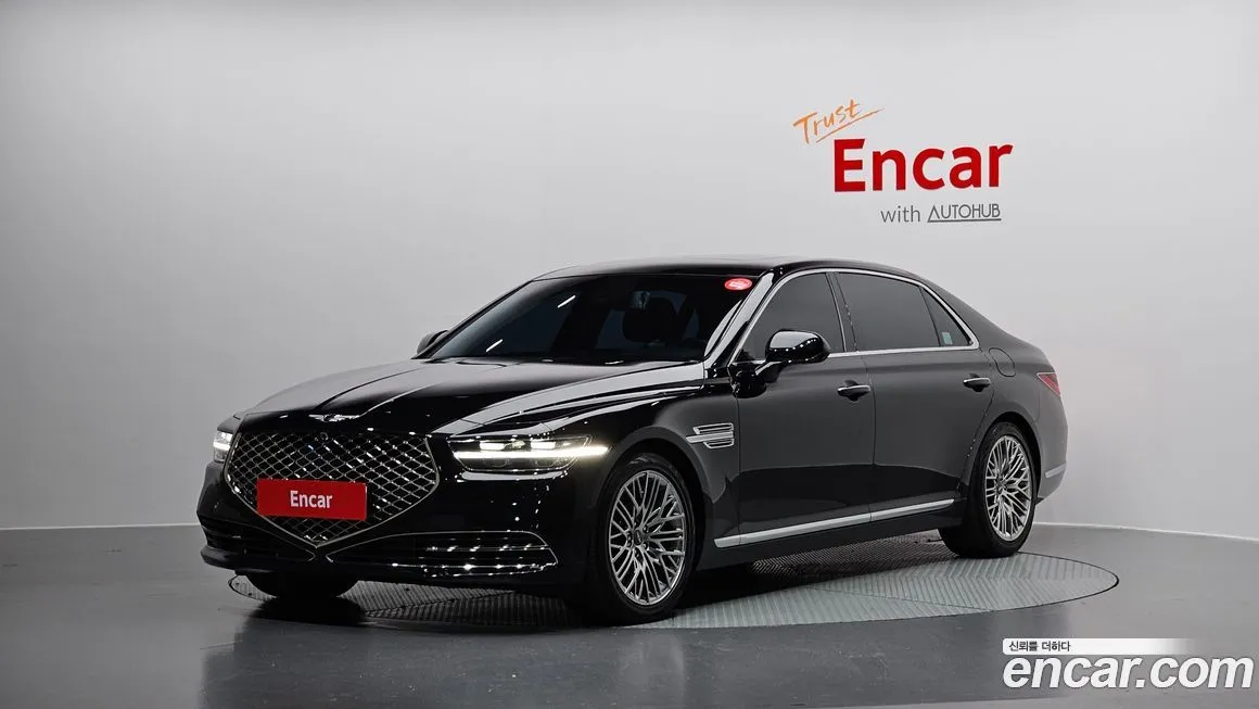 Genesis G90