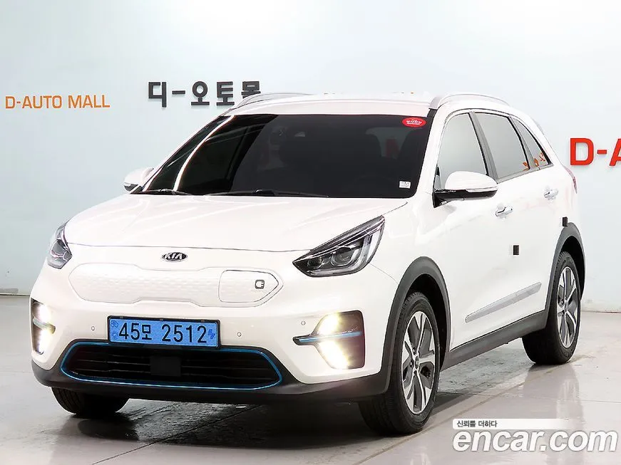 Kia Niro — фото 1