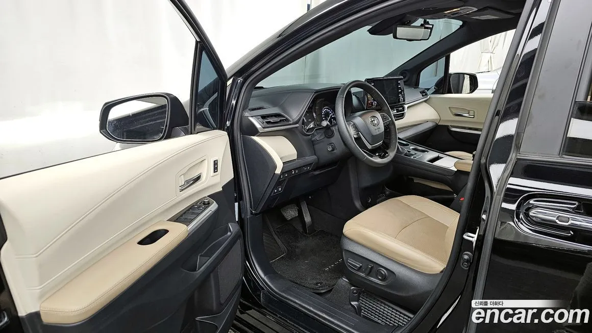 Toyota Sienna 2023 из KR, фото 10
