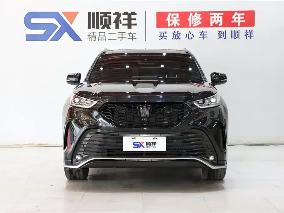 Toyota Crown Kluger 2022 из CN, фото 2