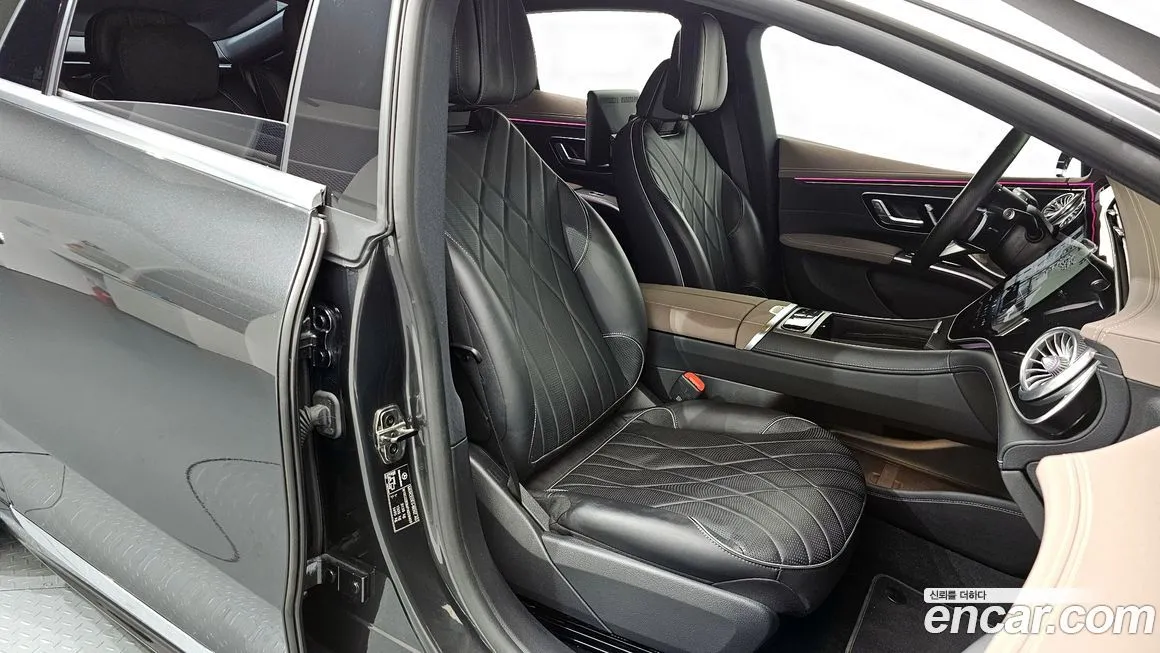 Mercedes-Benz EQS — фото 10