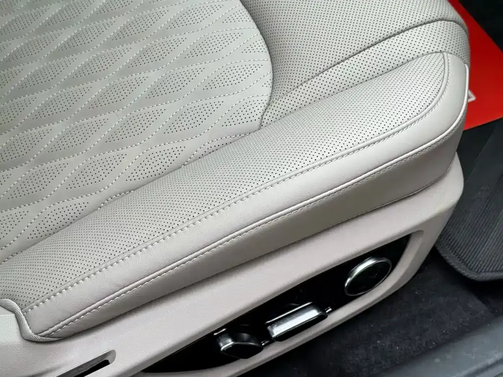 [object Object] Han 2025 из CN, фото 8